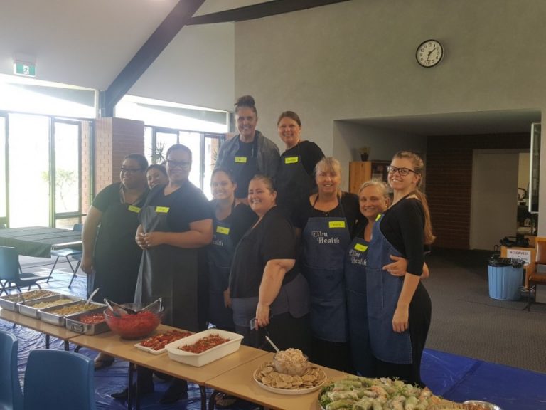 Hands on RAW Food Preparation Demo Schofields 2 April 17 (22)