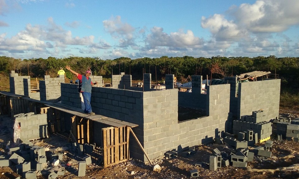 Mare Island New Caledonia Fly and Build Jul Aug 201 (14)
