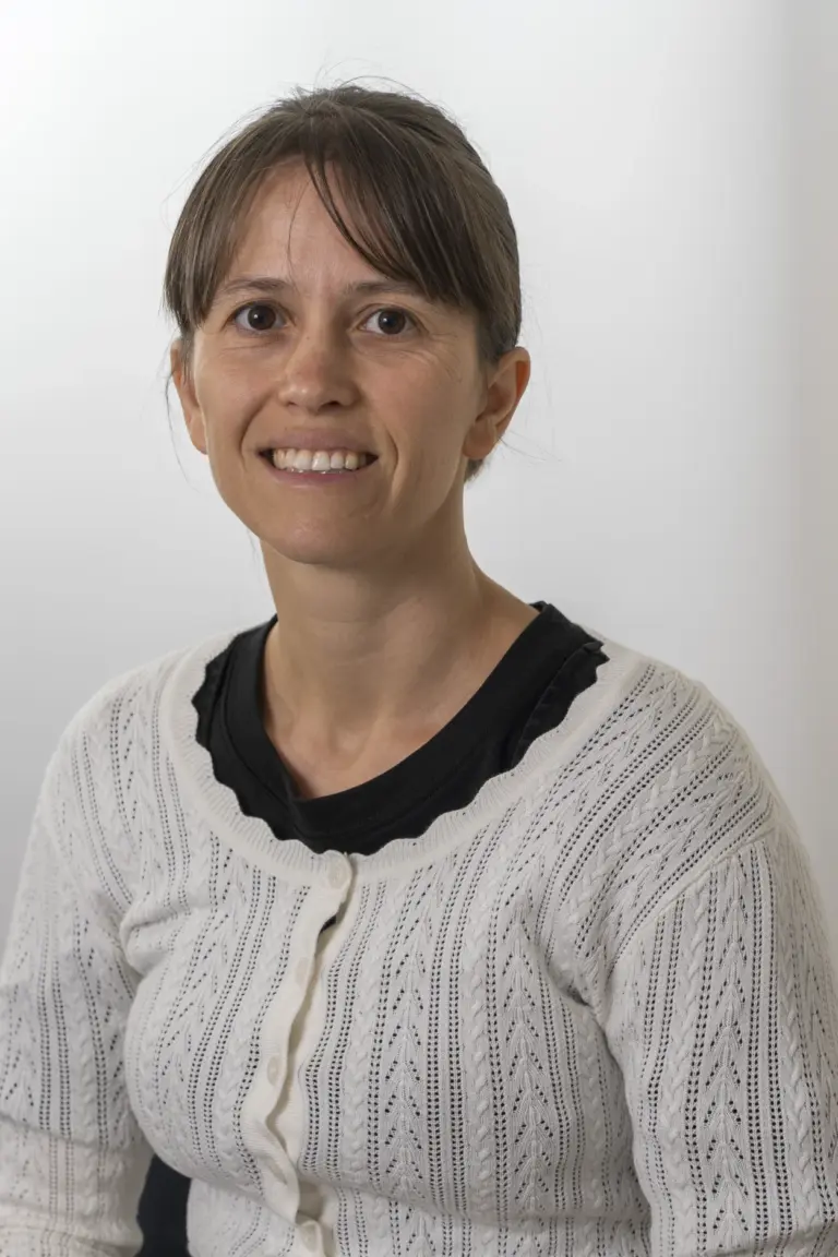 Naomi Thiel